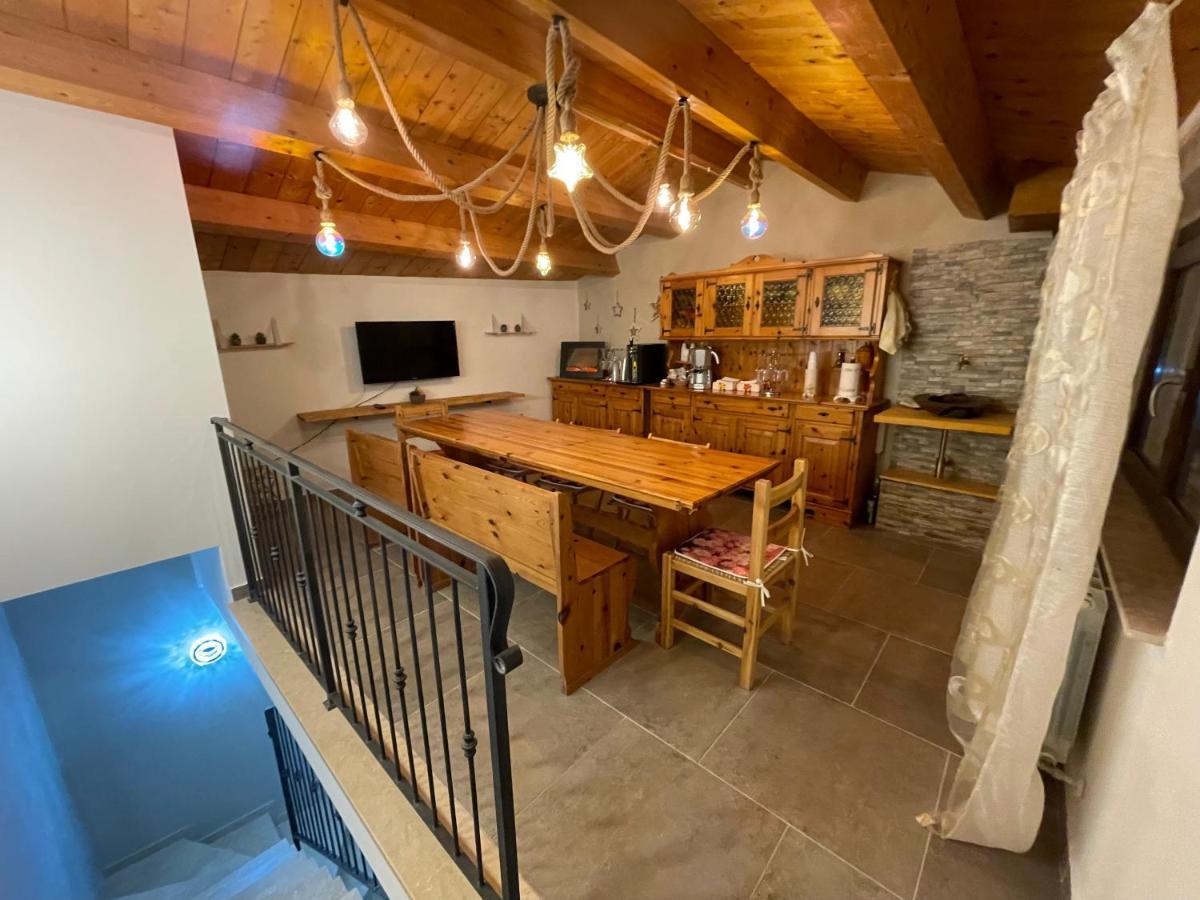 הוילה גואלדו טאדינו Casa Vacanze Onelia מראה חיצוני תמונה